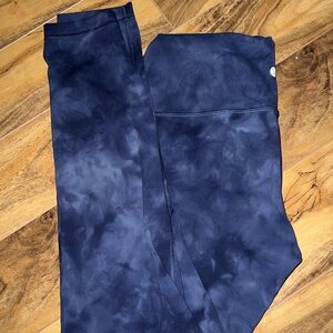 Lululemon Athletica Dark Blue Tie-Dye wundertrain leggings